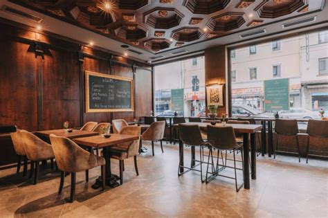 KING's Hotel First, Munich (updated prices 2024).